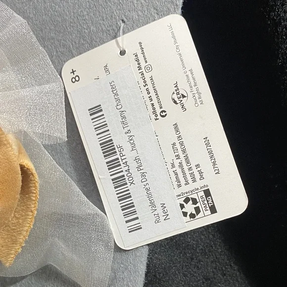 Chucky and Tiffany Plush Bouquet - Picture 4 of 12